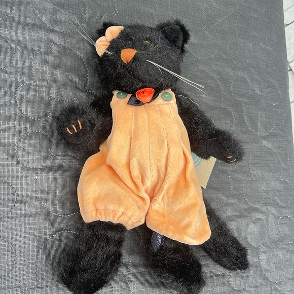 Boyd's Bears Halloween Black Cat - Orange Overalls-Tags Attached - Picture 1 of 8